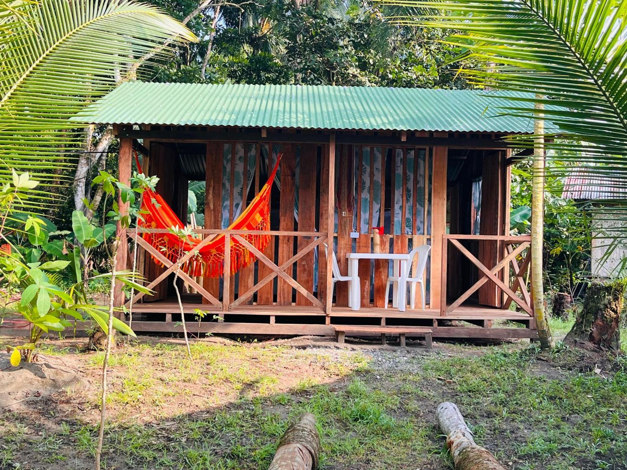 Villa El retoño del negro gozon Nuquí Habitación foto